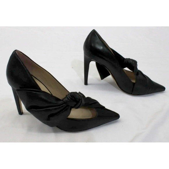 Schutz black classic stiletto leather bow heel size 7 worn once - Picture 4 of 7